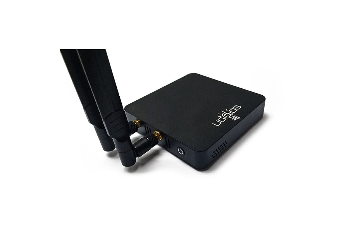 Ugoos AM6B Plus с Bluetooth пультом